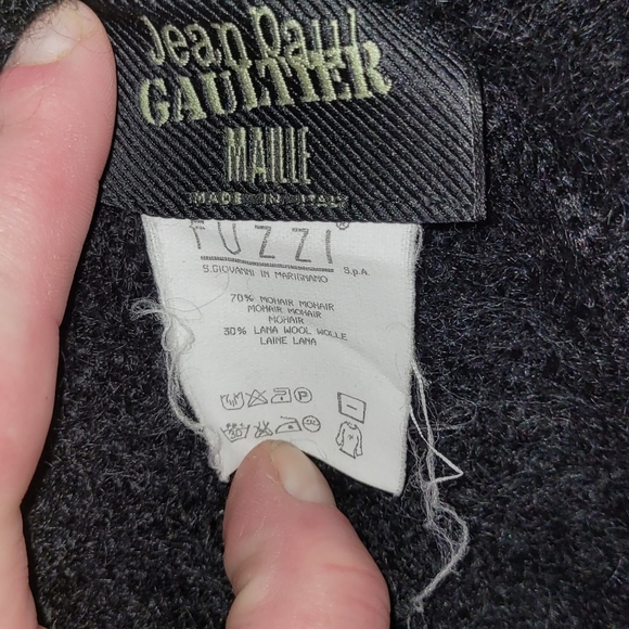 Scarf - Picture 5 of 5